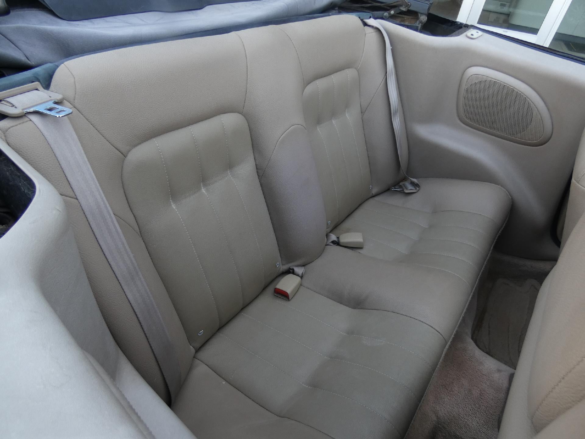 2004 Chrysler Sebring LXi