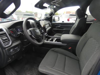 2025 RAM 1500 Big Horn Crew Cab 4x4 5'7" Box