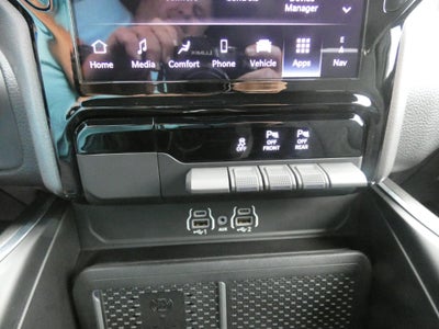 2025 RAM 1500 Big Horn Crew Cab 4x4 5'7" Box