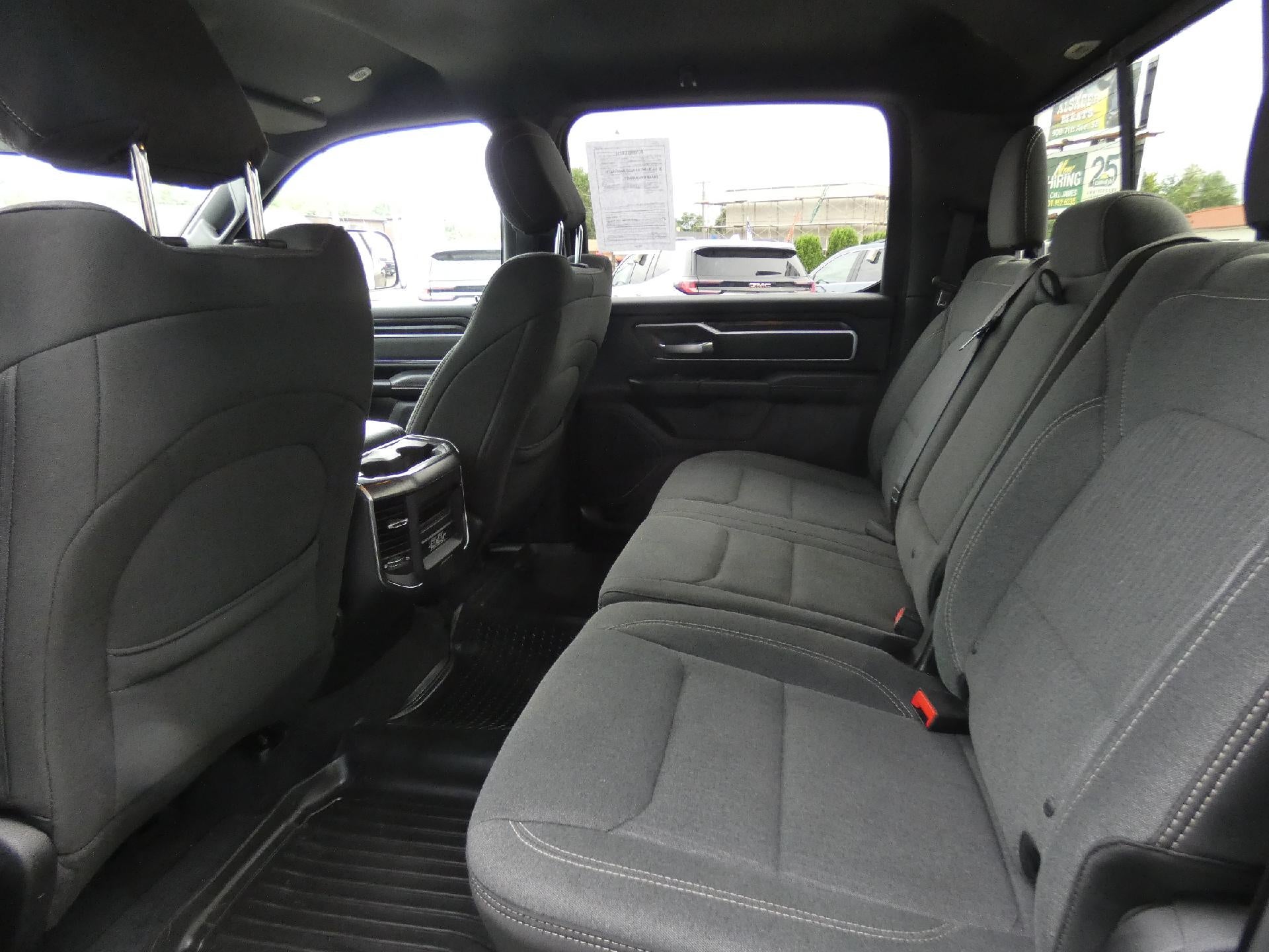 2019 RAM 1500 Big Horn/Lone Star Crew Cab 4x4 5'7" Box