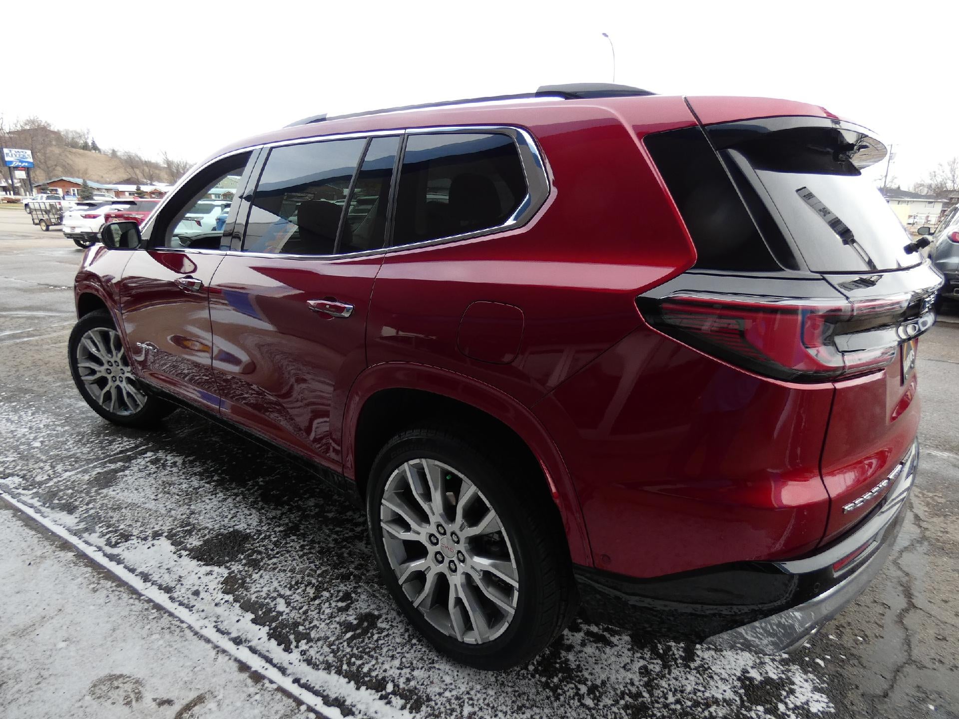 2025 GMC Acadia Denali