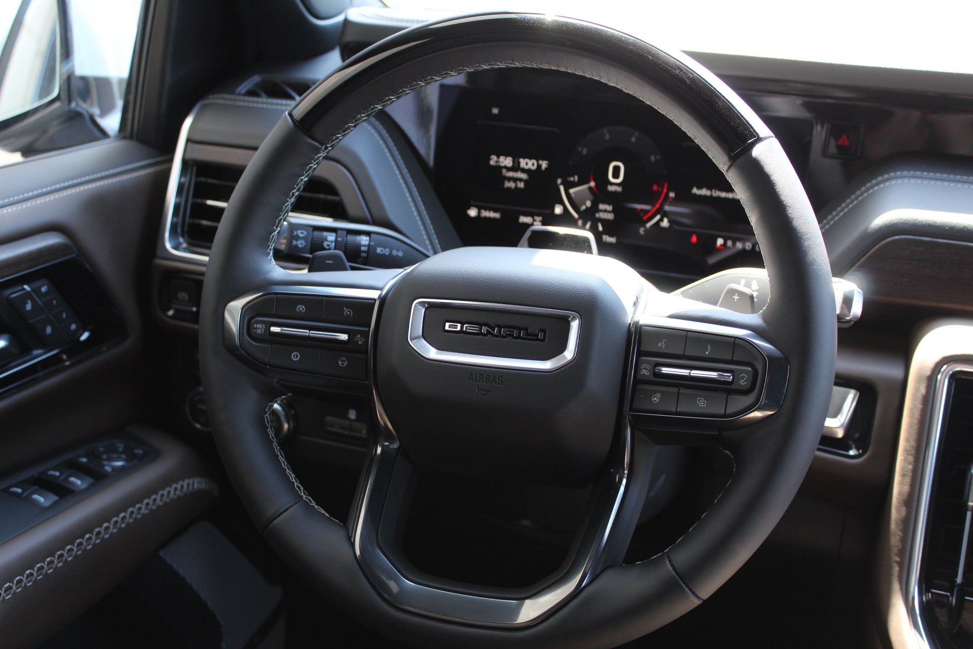 2026 GMC Yukon Denali Ultimate