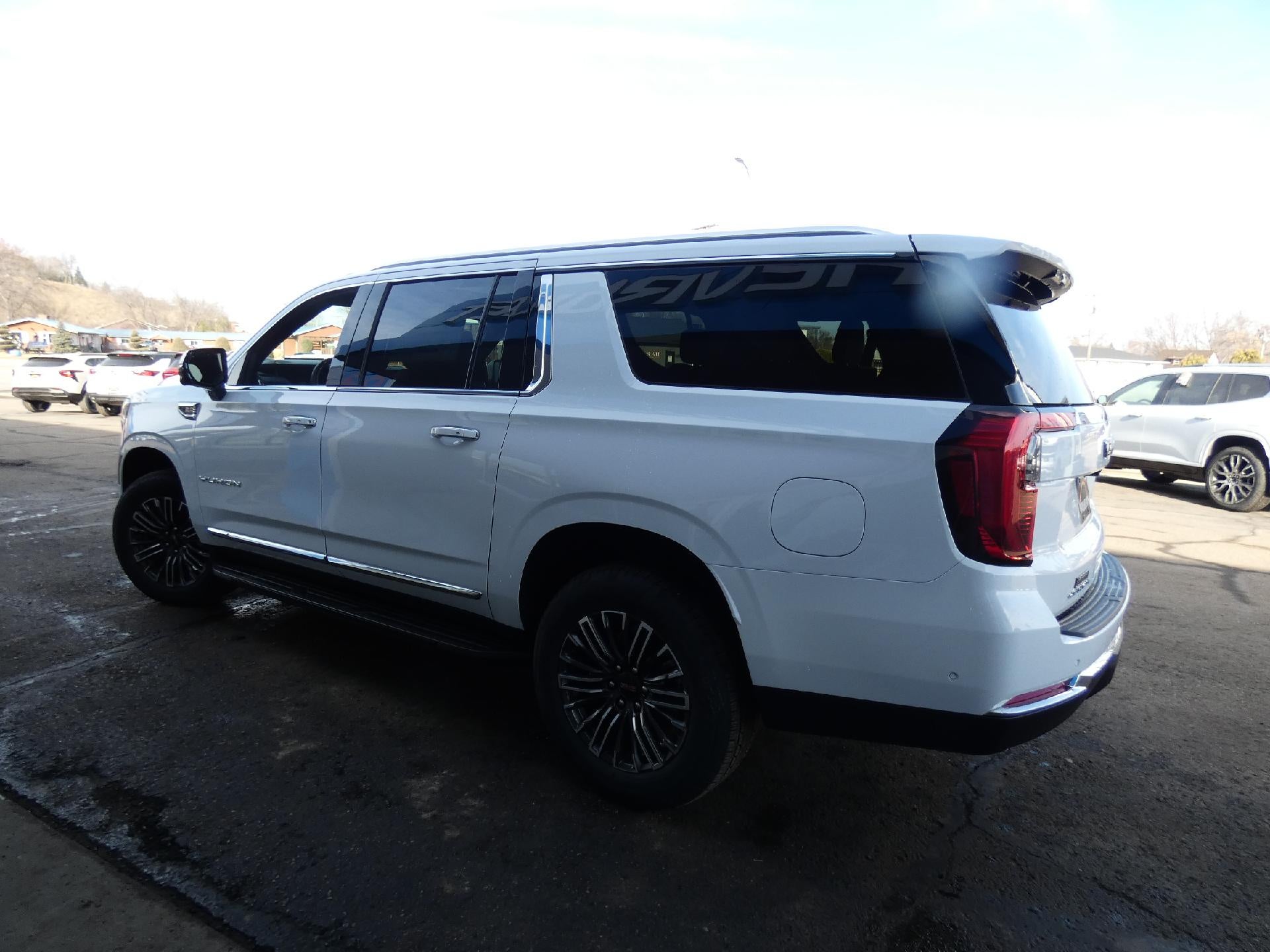 2026 GMC Yukon XL Elevation