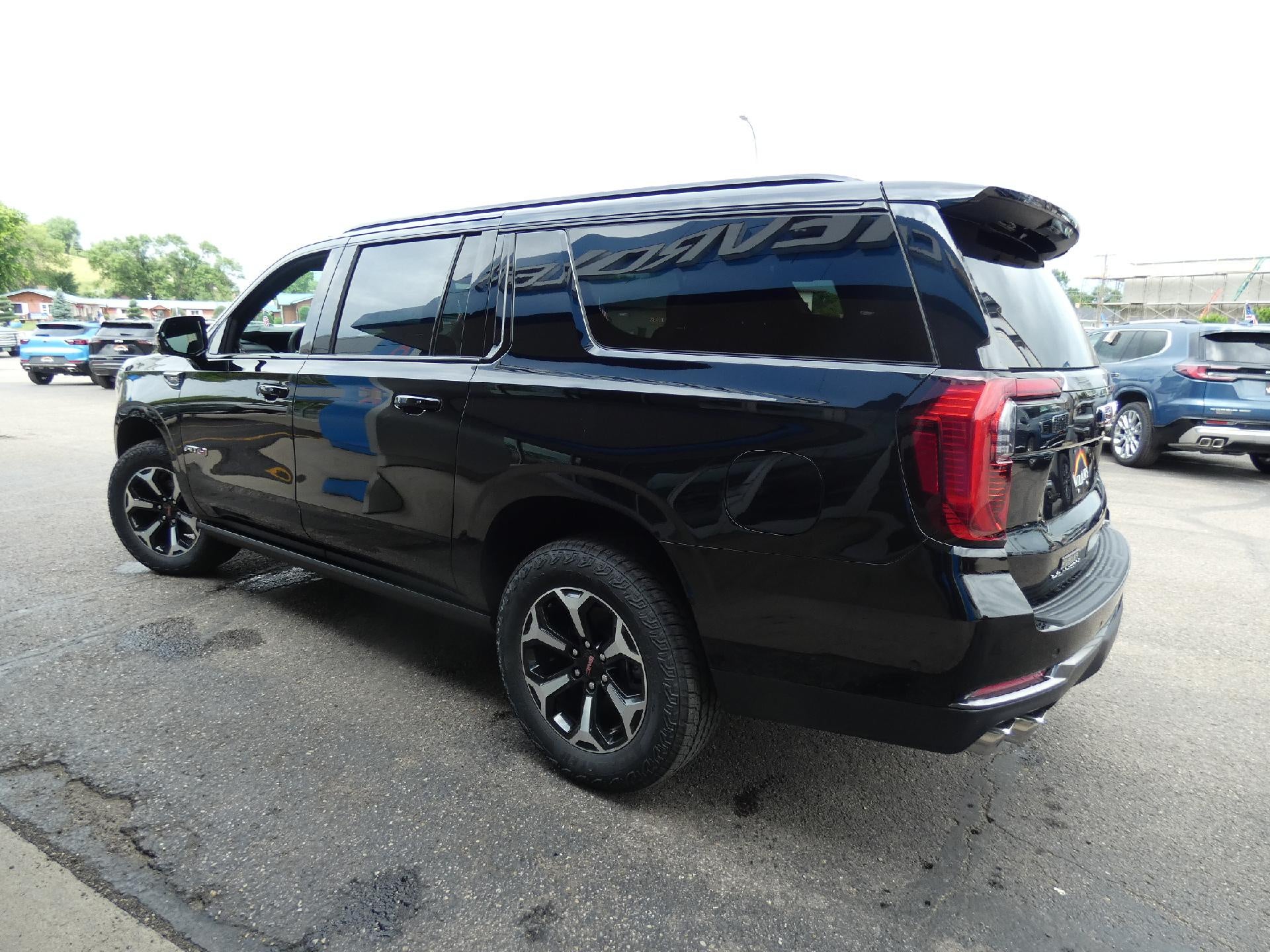 2026 GMC Yukon XL AT4
