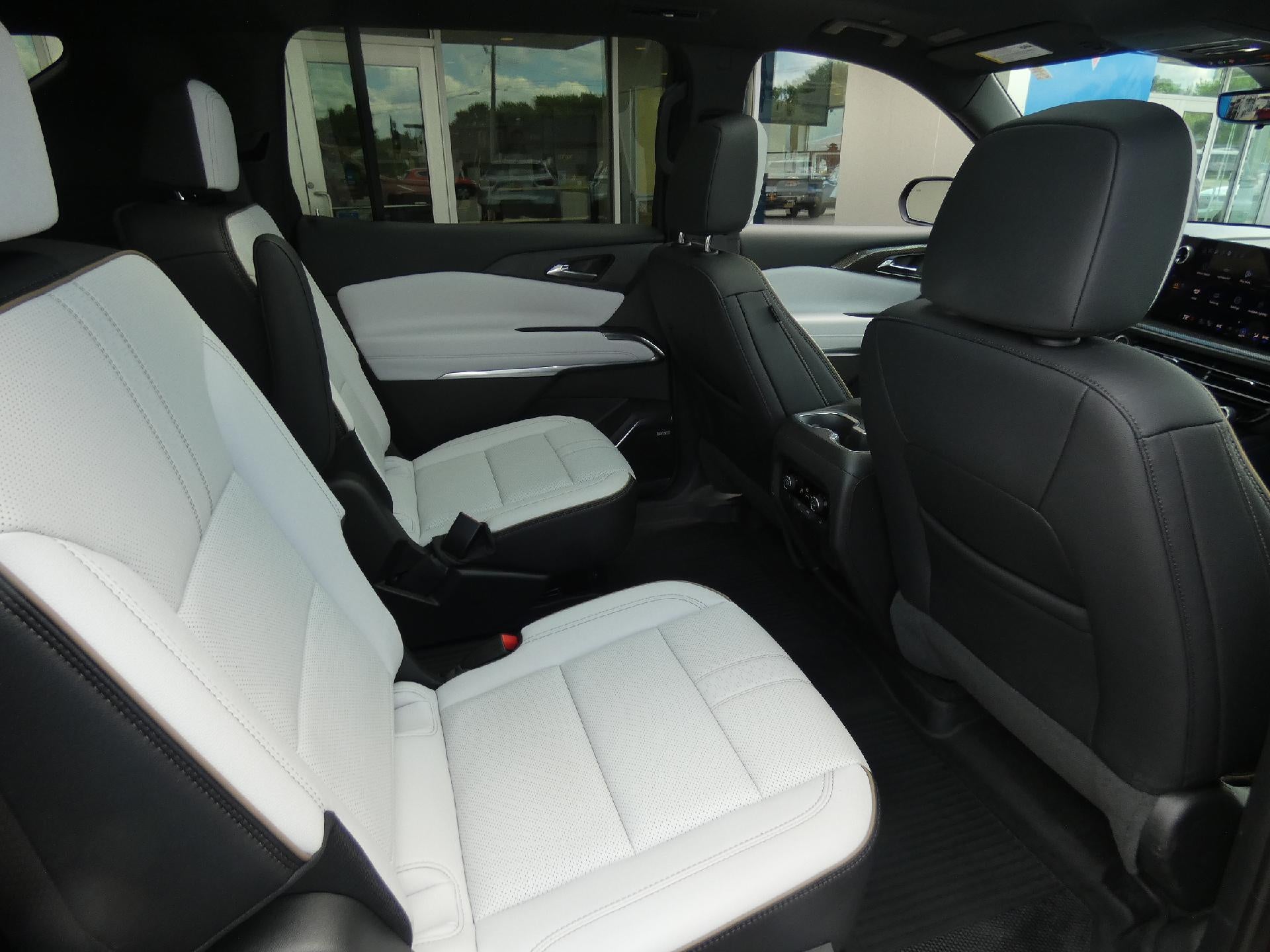 2025 Chevrolet Traverse High Country
