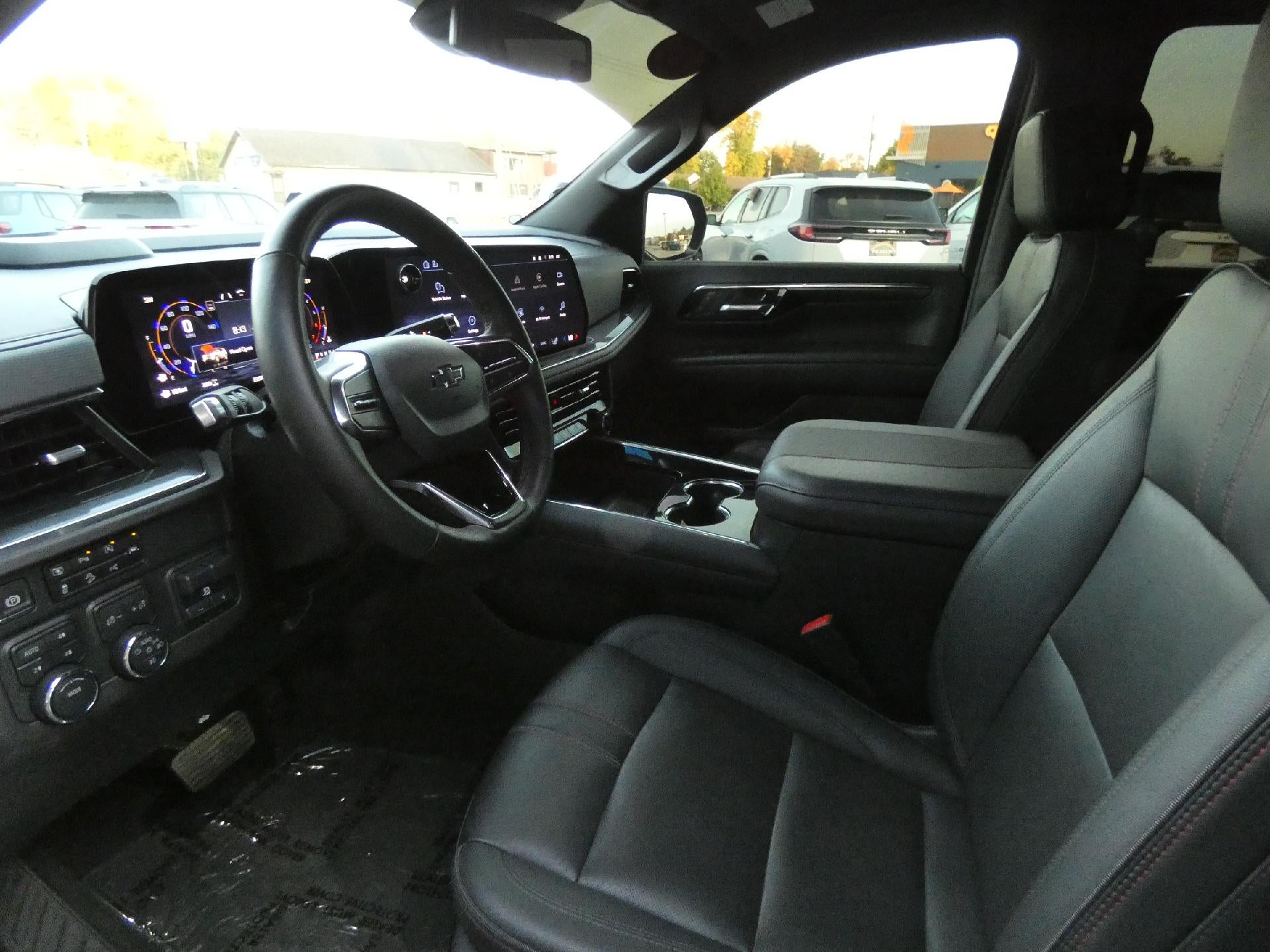 2025 Chevrolet Suburban RST
