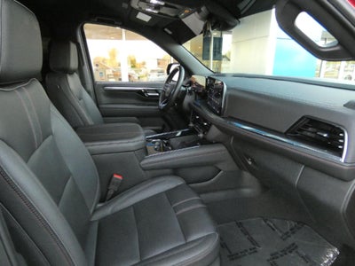 2025 Chevrolet Suburban RST