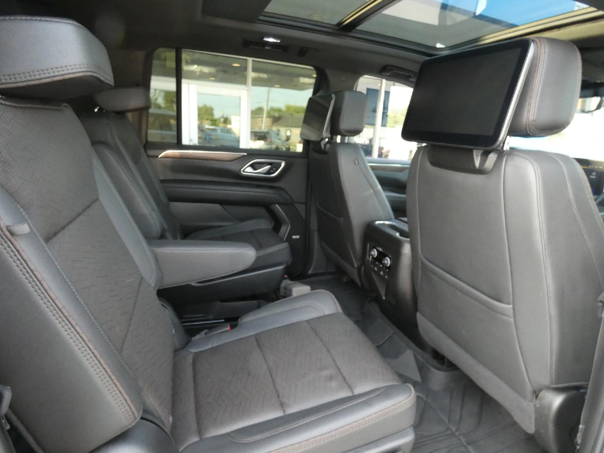 2024 Chevrolet Suburban High Country