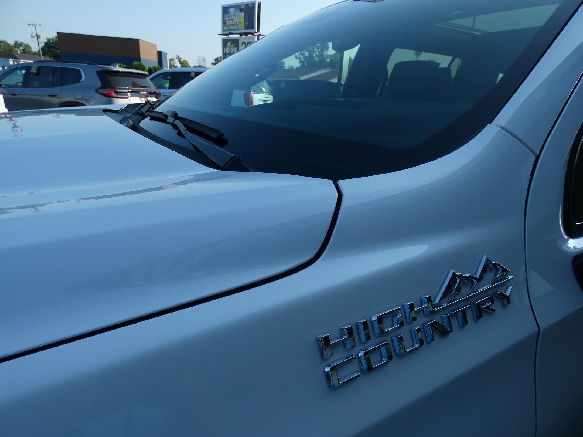 2024 Chevrolet Suburban High Country