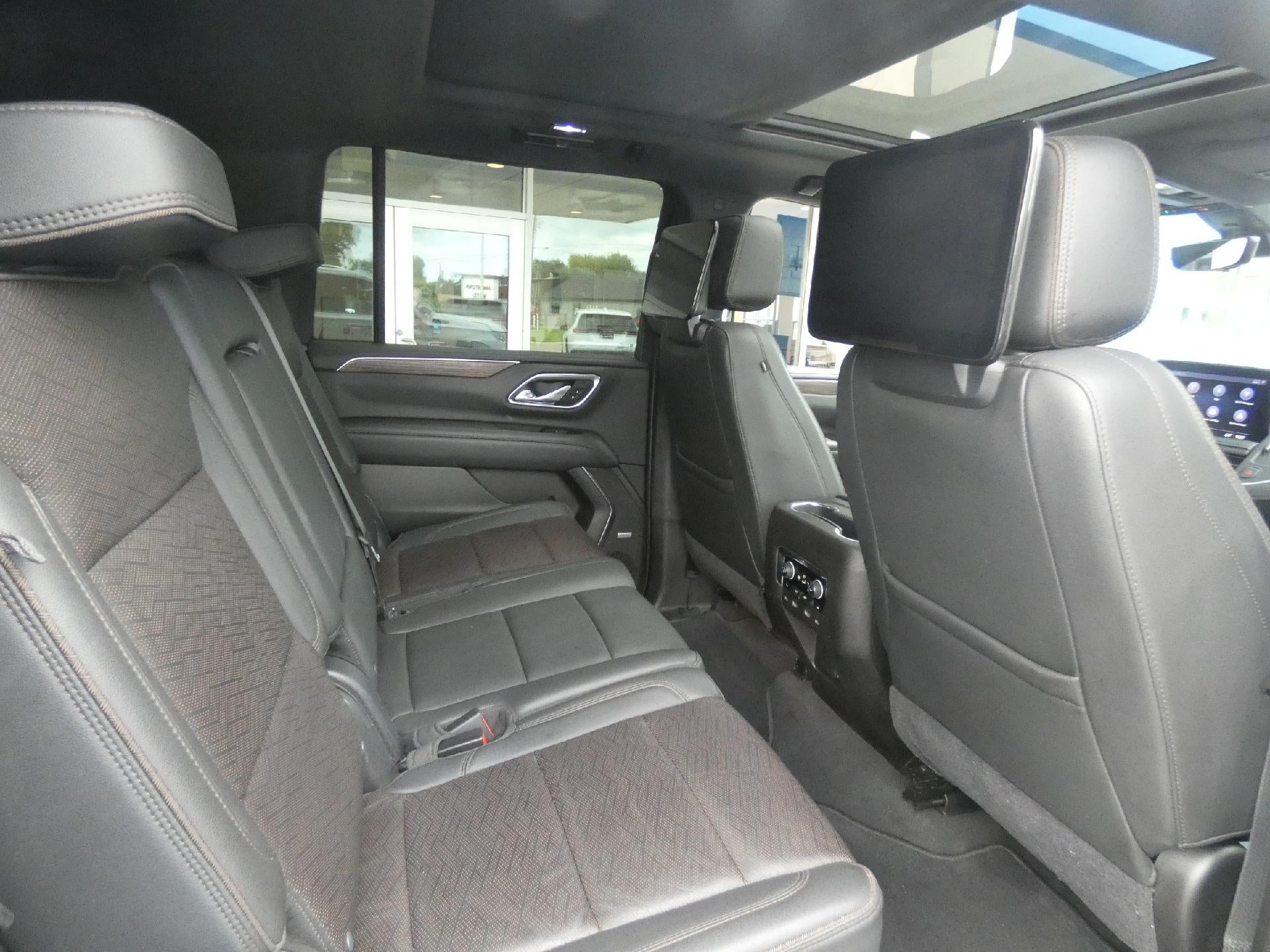 2021 Chevrolet Suburban High Country
