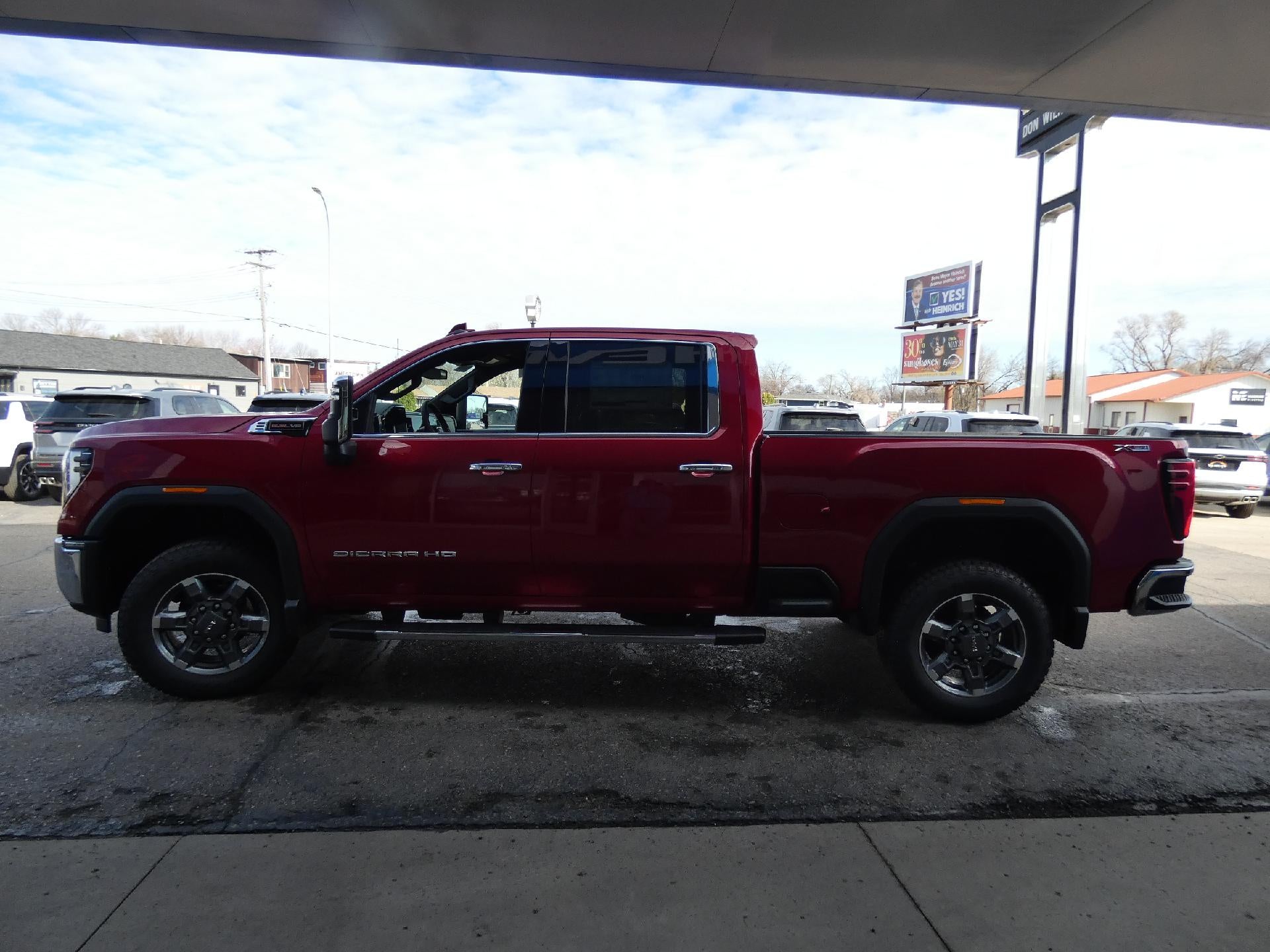 2026 GMC Sierra 2500 HD SLT