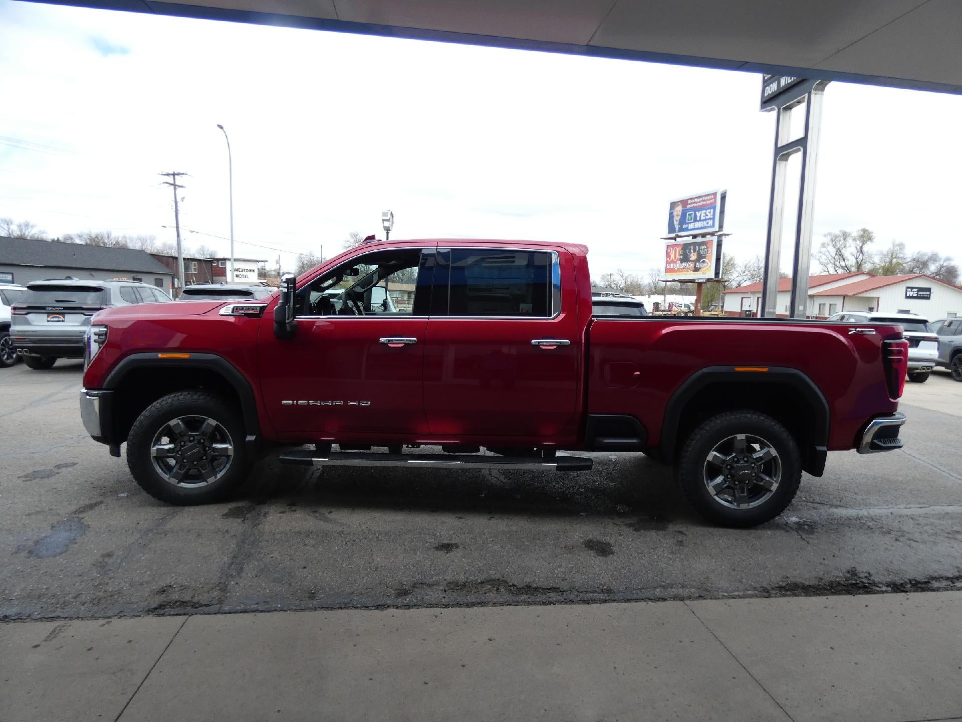 2026 GMC Sierra 2500 HD SLT