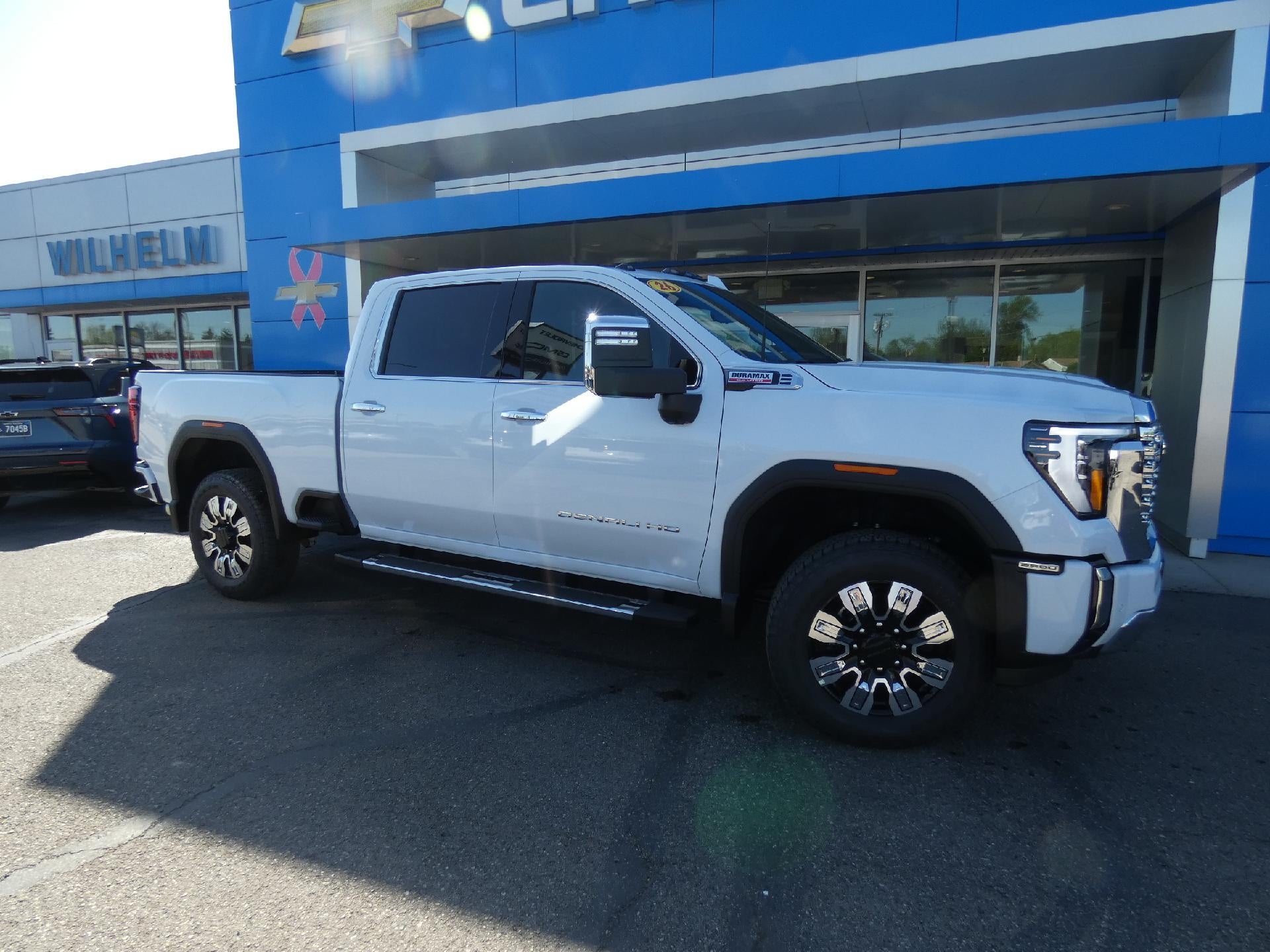 2026 GMC Sierra 4WD Crew Cab Standard Box Denali's photo