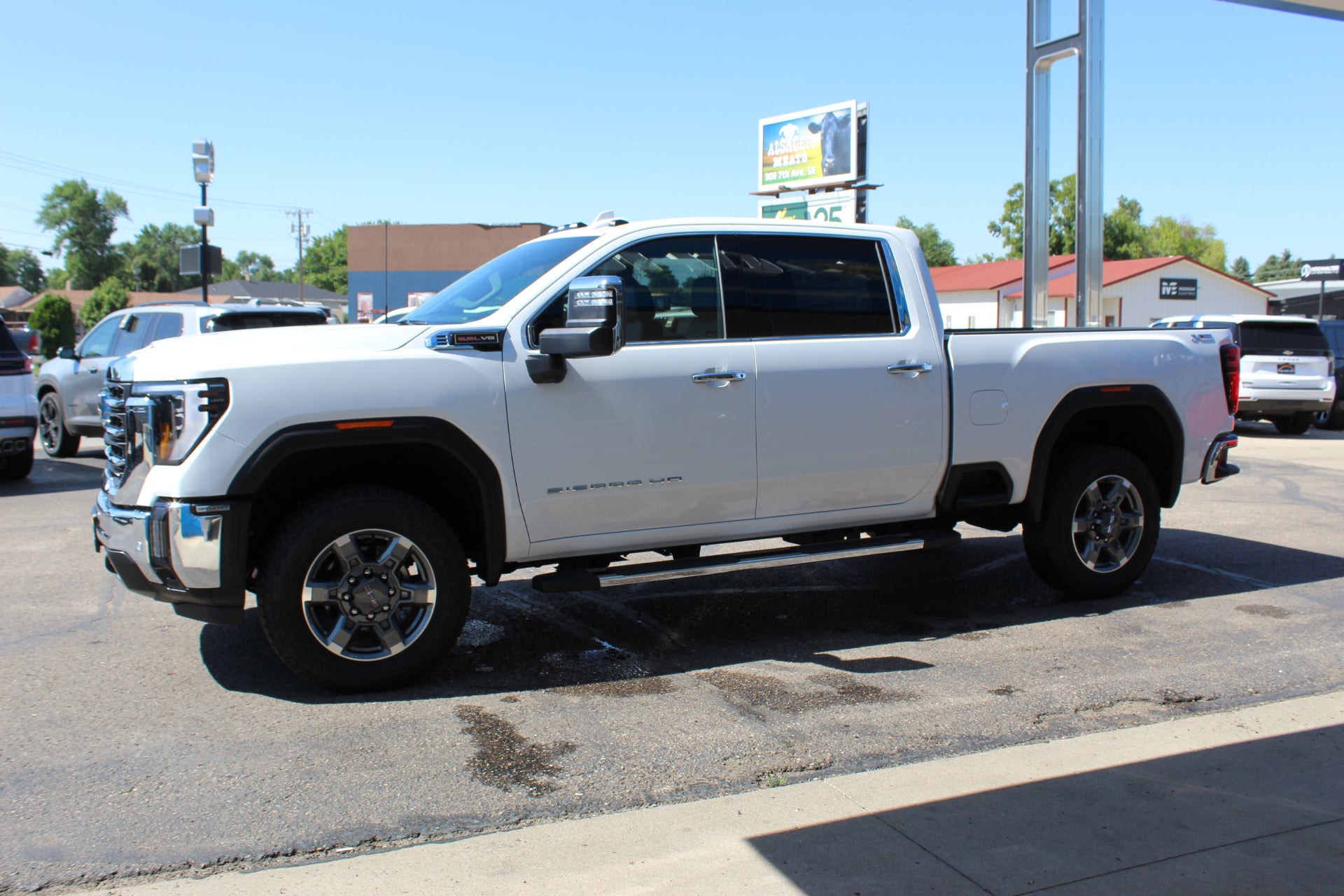 2026 GMC Sierra 3500HD SLT - Photo 9