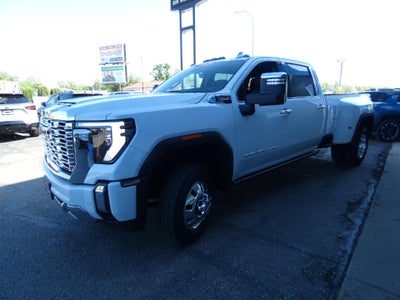 2026 GMC Sierra 3500 HD Denali DRW