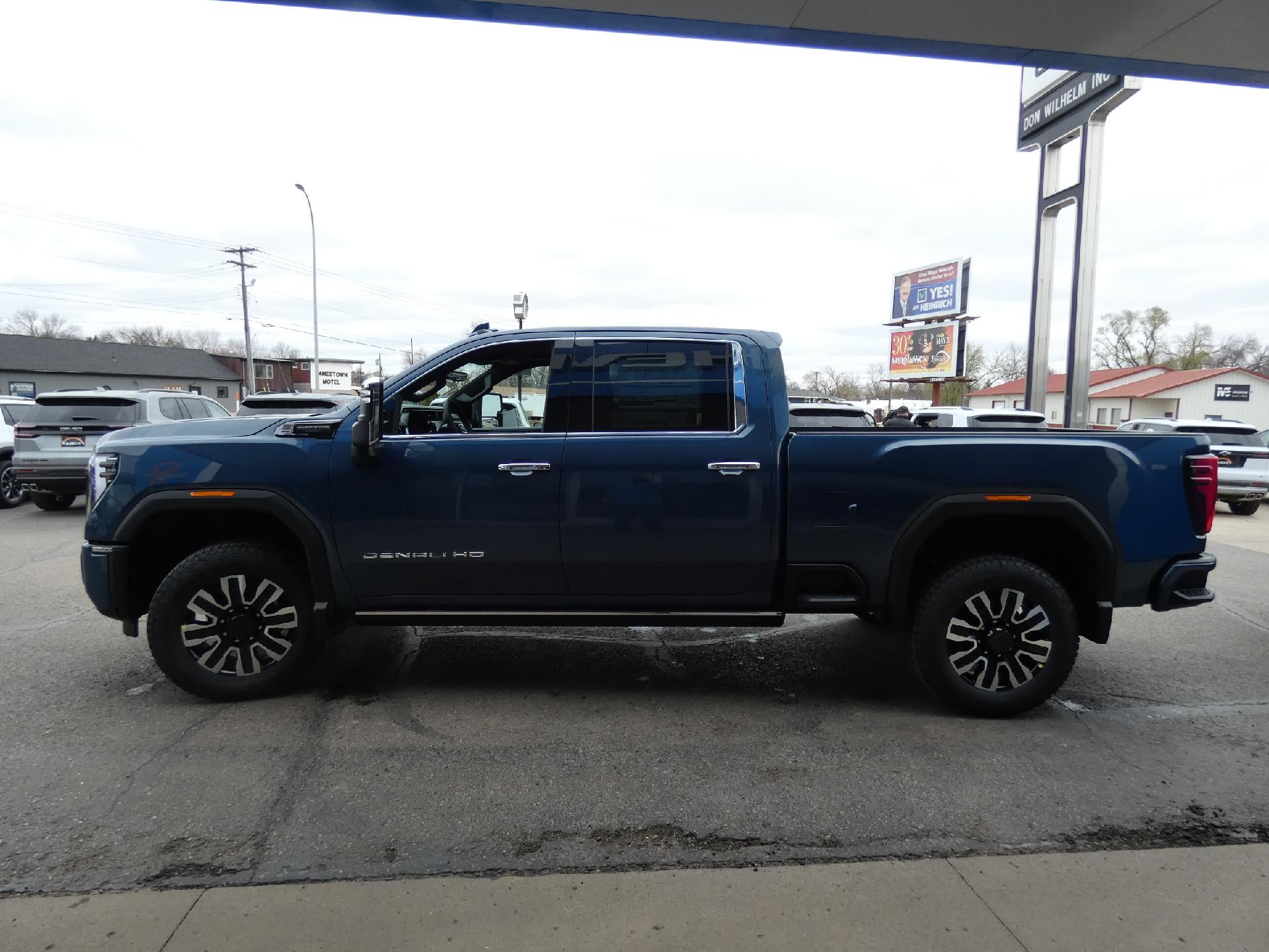 2026 GMC Sierra 3500 HD Denali Ultimate