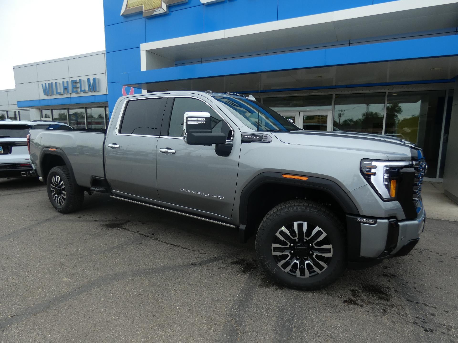 2026 GMC Sierra 4WD Crew Cab Long Box Denali Ultimate's photo