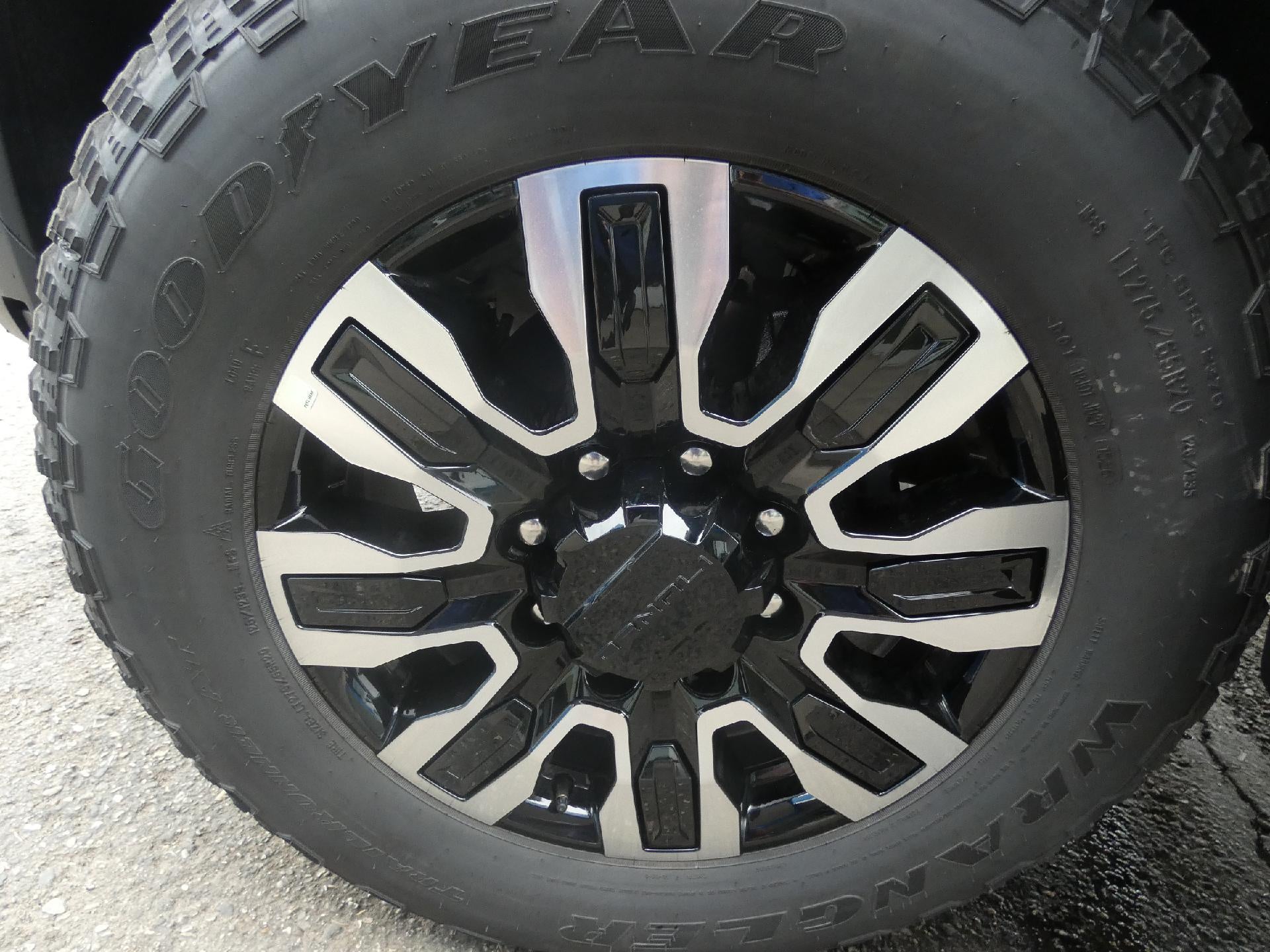 2026 GMC Sierra 3500 HD Denali Ultimate