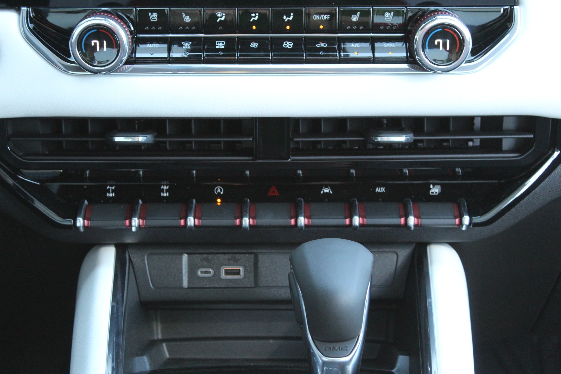 2026 GMC Canyon AT4X