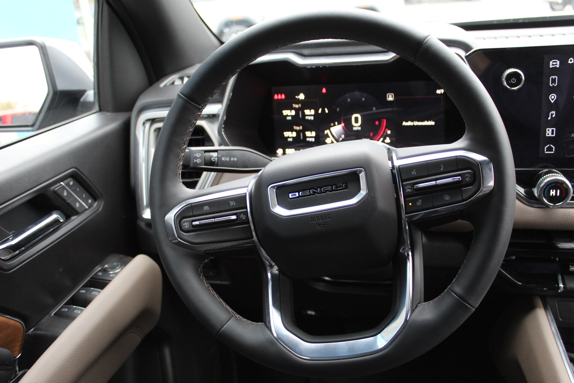 2026 GMC Canyon Denali - Photo 19