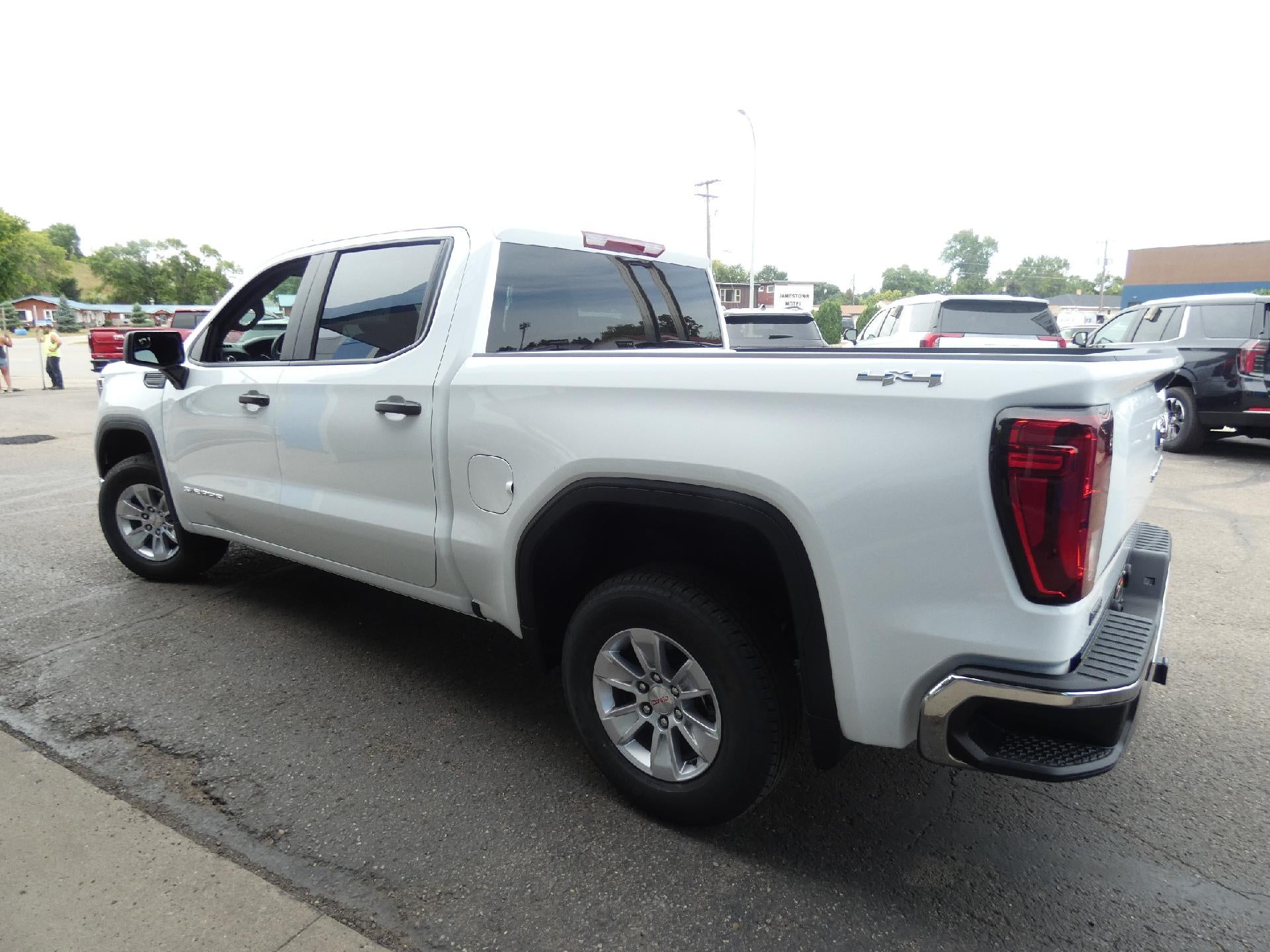 2026 GMC Sierra 1500 Pro - Photo 11