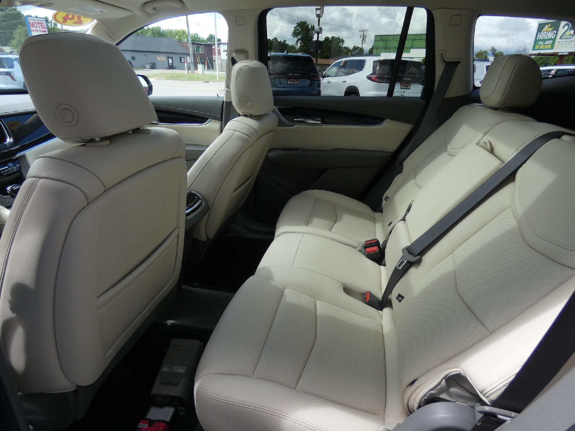 2024 Cadillac XT6 Premium Luxury