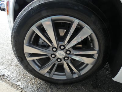 2024 Cadillac XT6 Premium Luxury