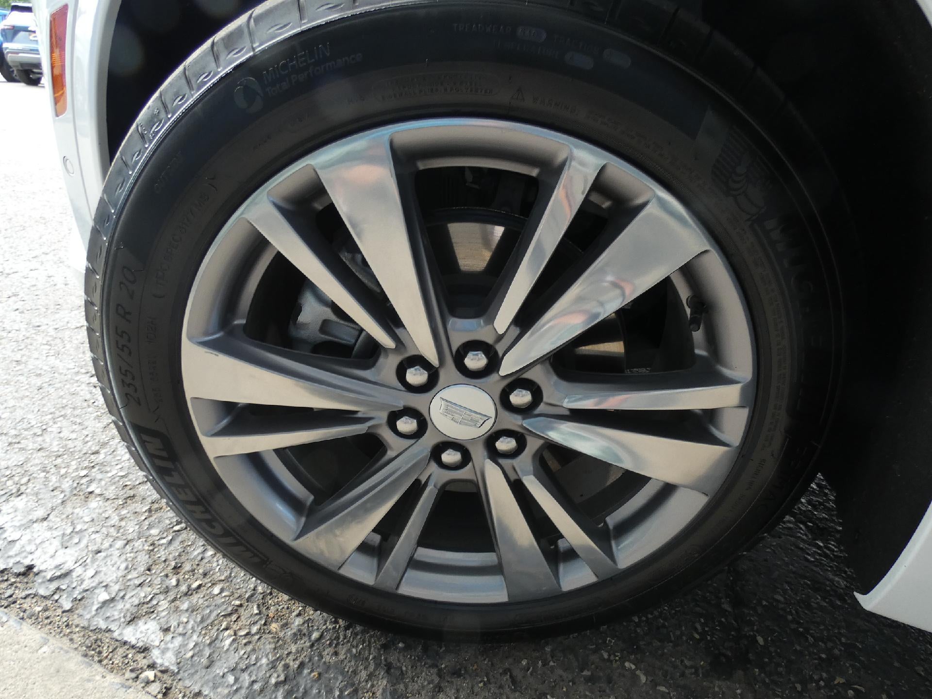 2024 Cadillac XT6 Premium Luxury