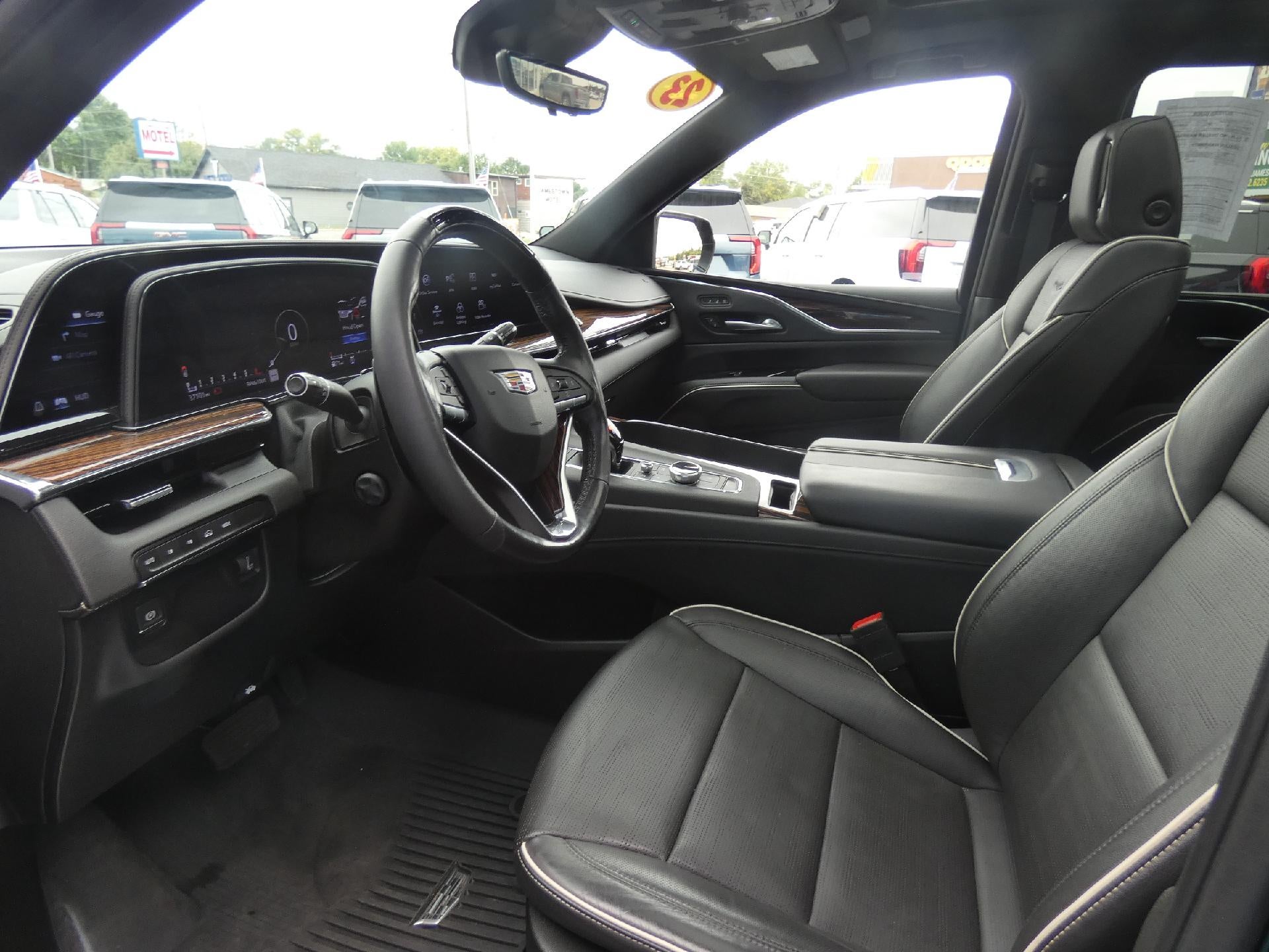 2023 Cadillac Escalade 4WD Premium Luxury