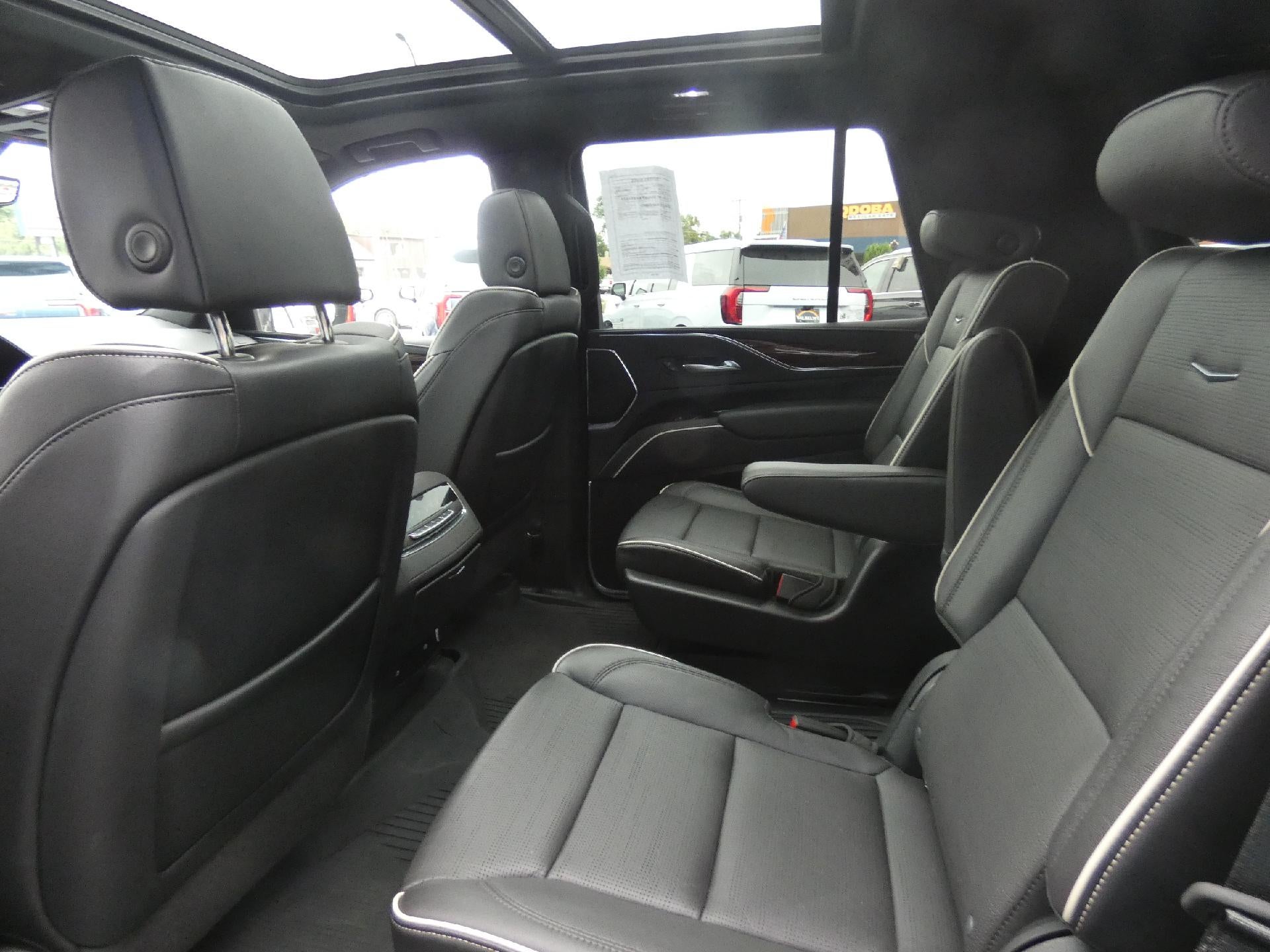 2023 Cadillac Escalade 4WD Premium Luxury