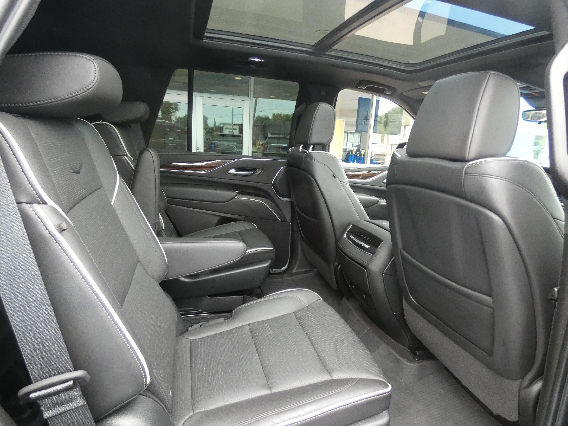 2023 Cadillac Escalade 4WD Premium Luxury