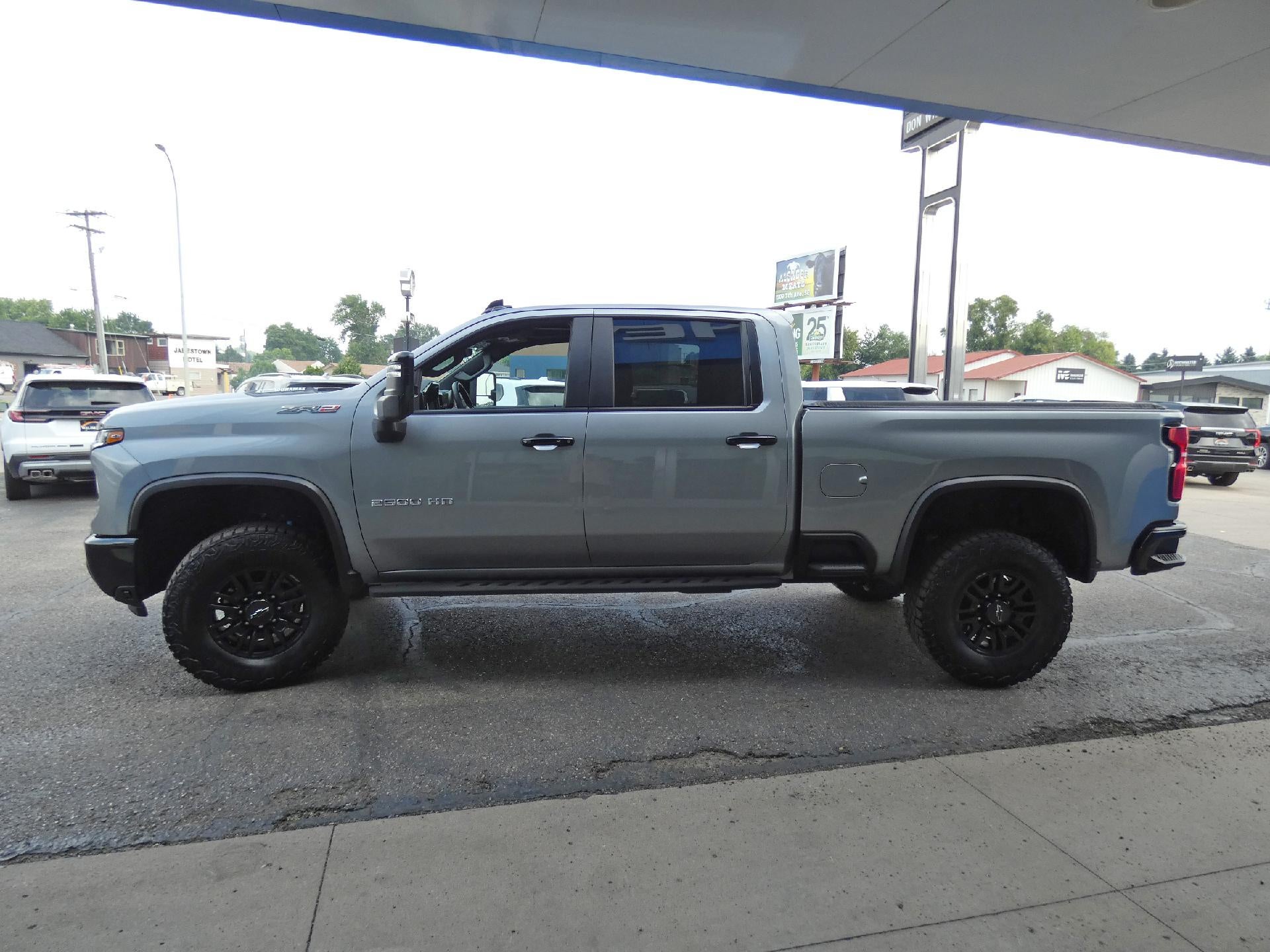 2025 Chevrolet Silverado 2500 HD ZR2