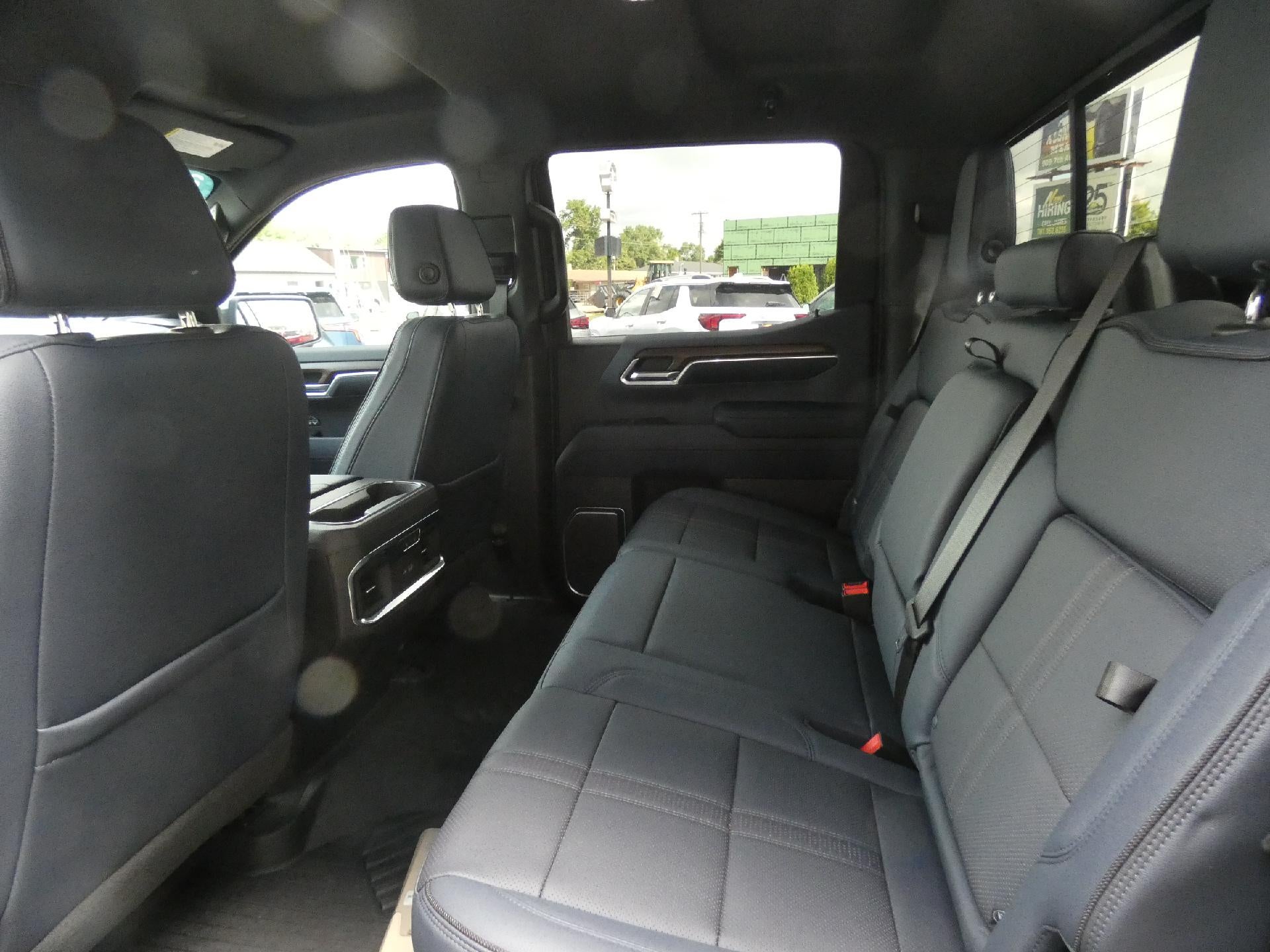 2023 Chevrolet Silverado 1500 High Country