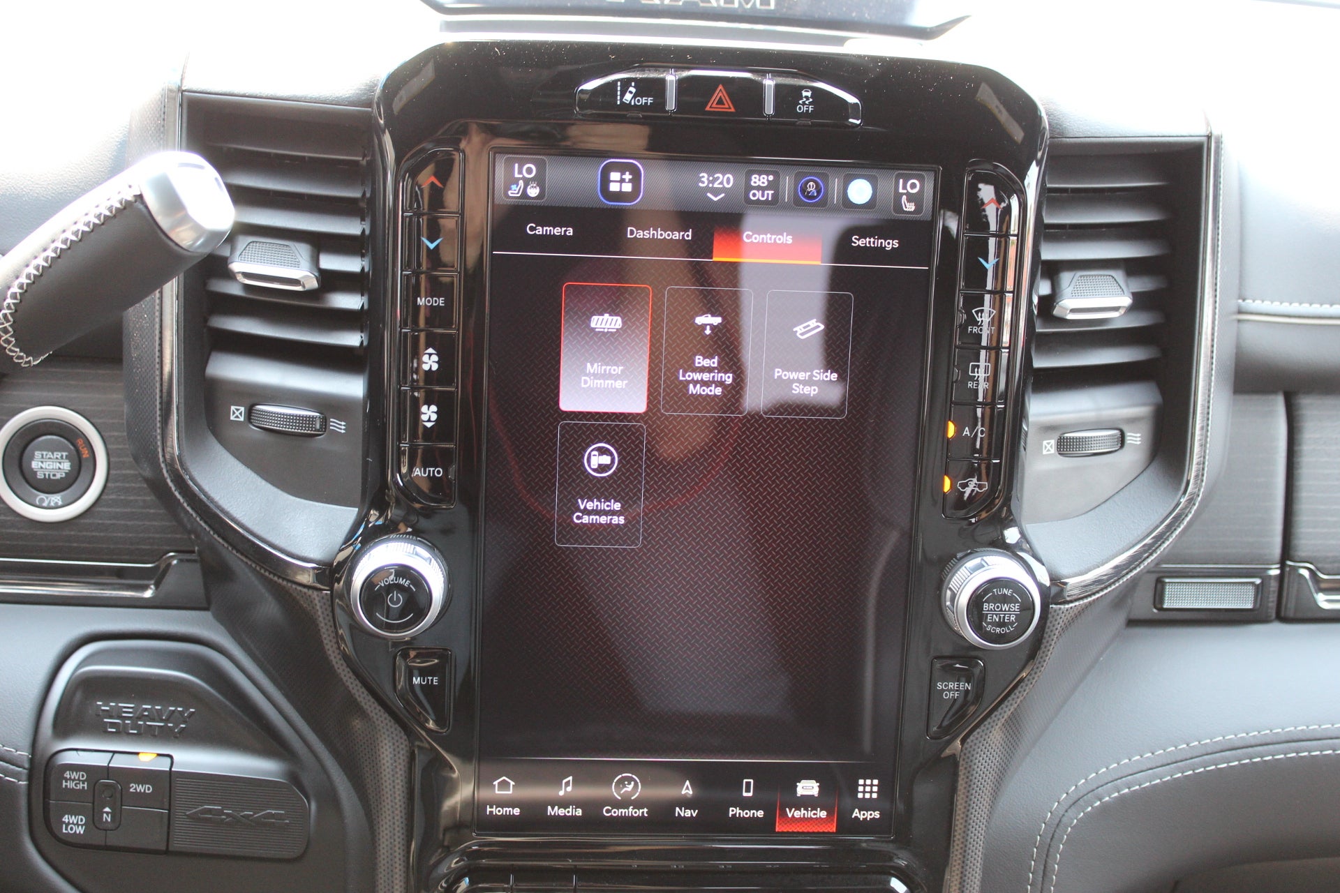 2023 RAM 2500 Limited Crew Cab 4x4 6'4" Box
