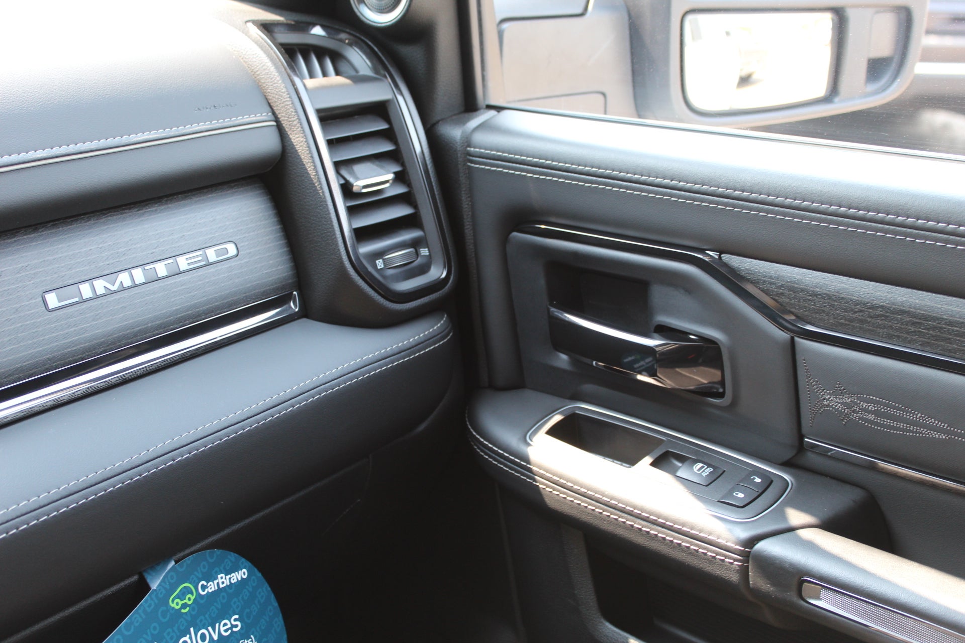 2023 RAM 2500 Limited Crew Cab 4x4 6'4" Box