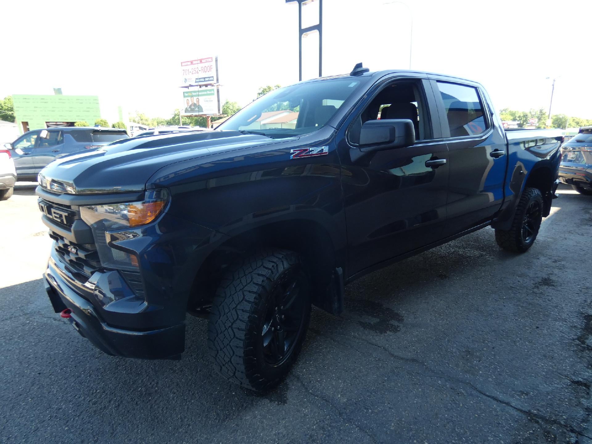 2023 Chevrolet Silverado 1500 Custom Trail Boss