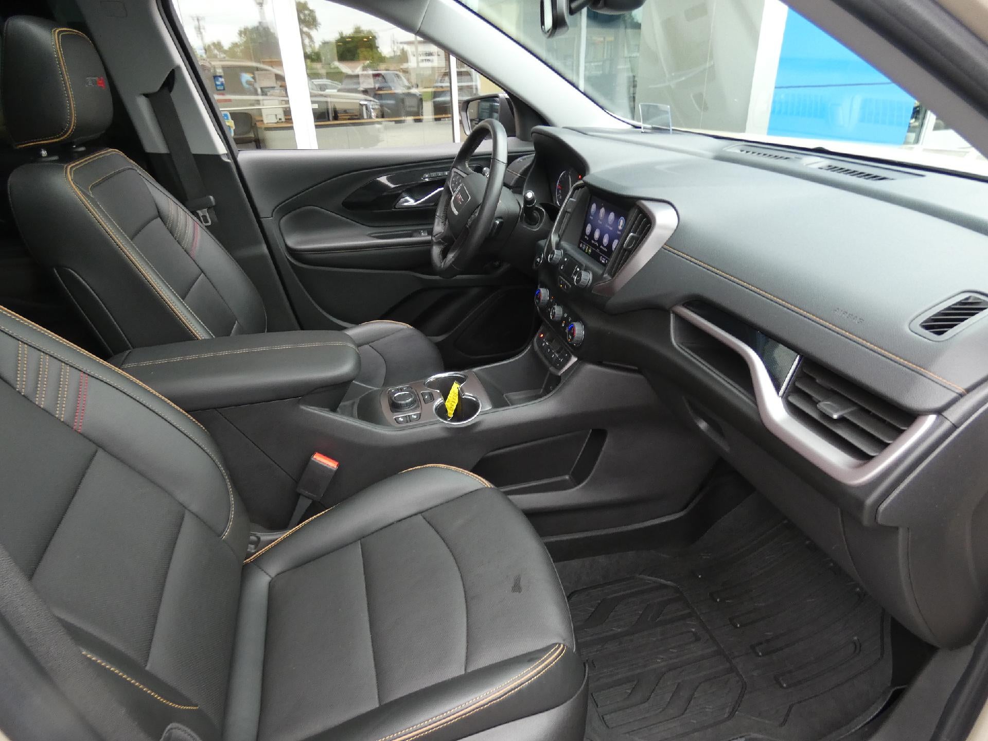 2022 GMC Terrain AT4