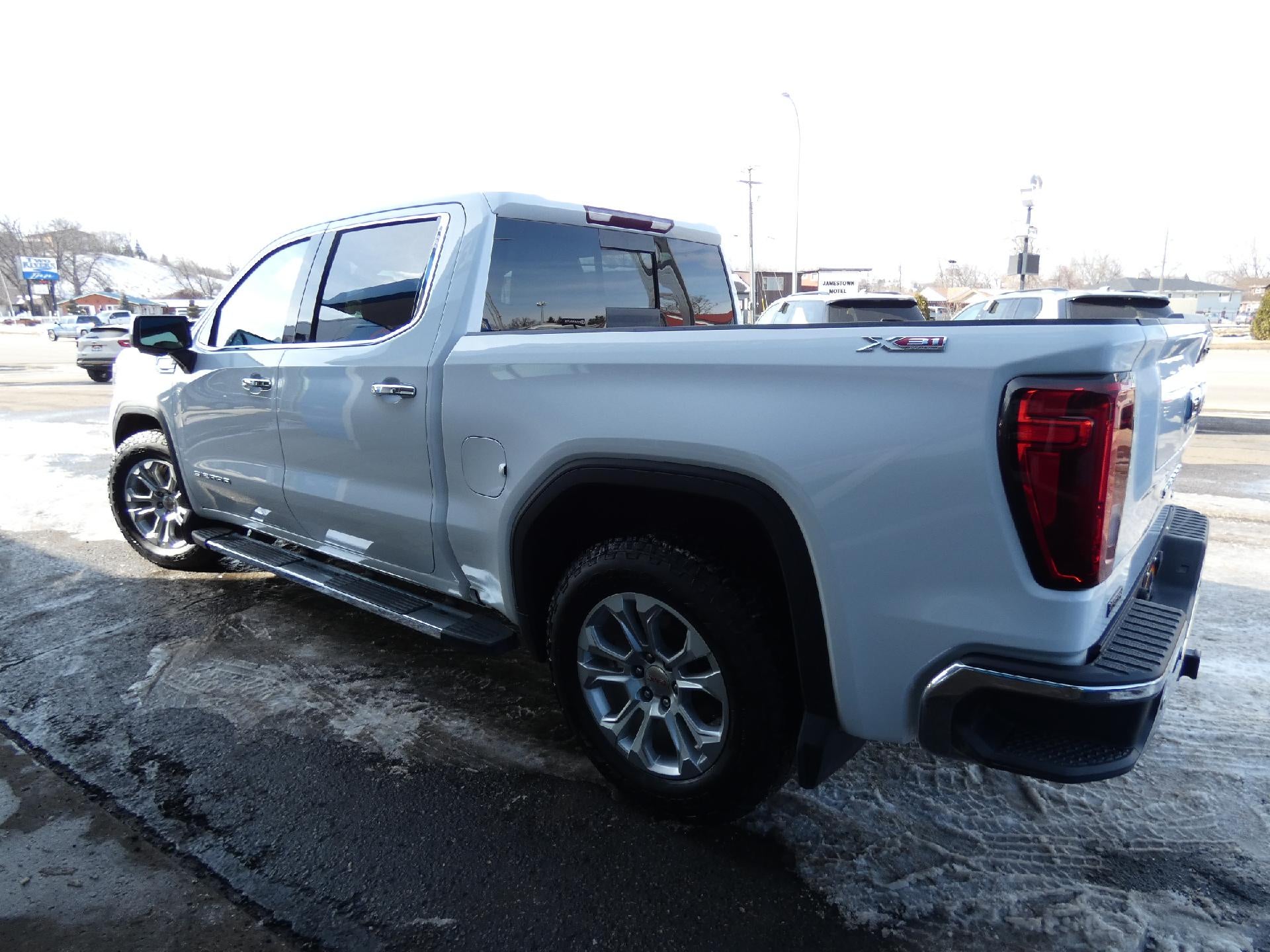 2021 GMC Sierra 1500 SLT