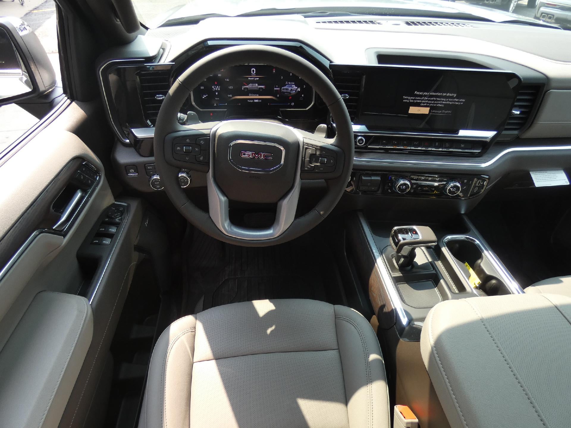 2026 GMC Sierra 1500 SLT - Photo 14