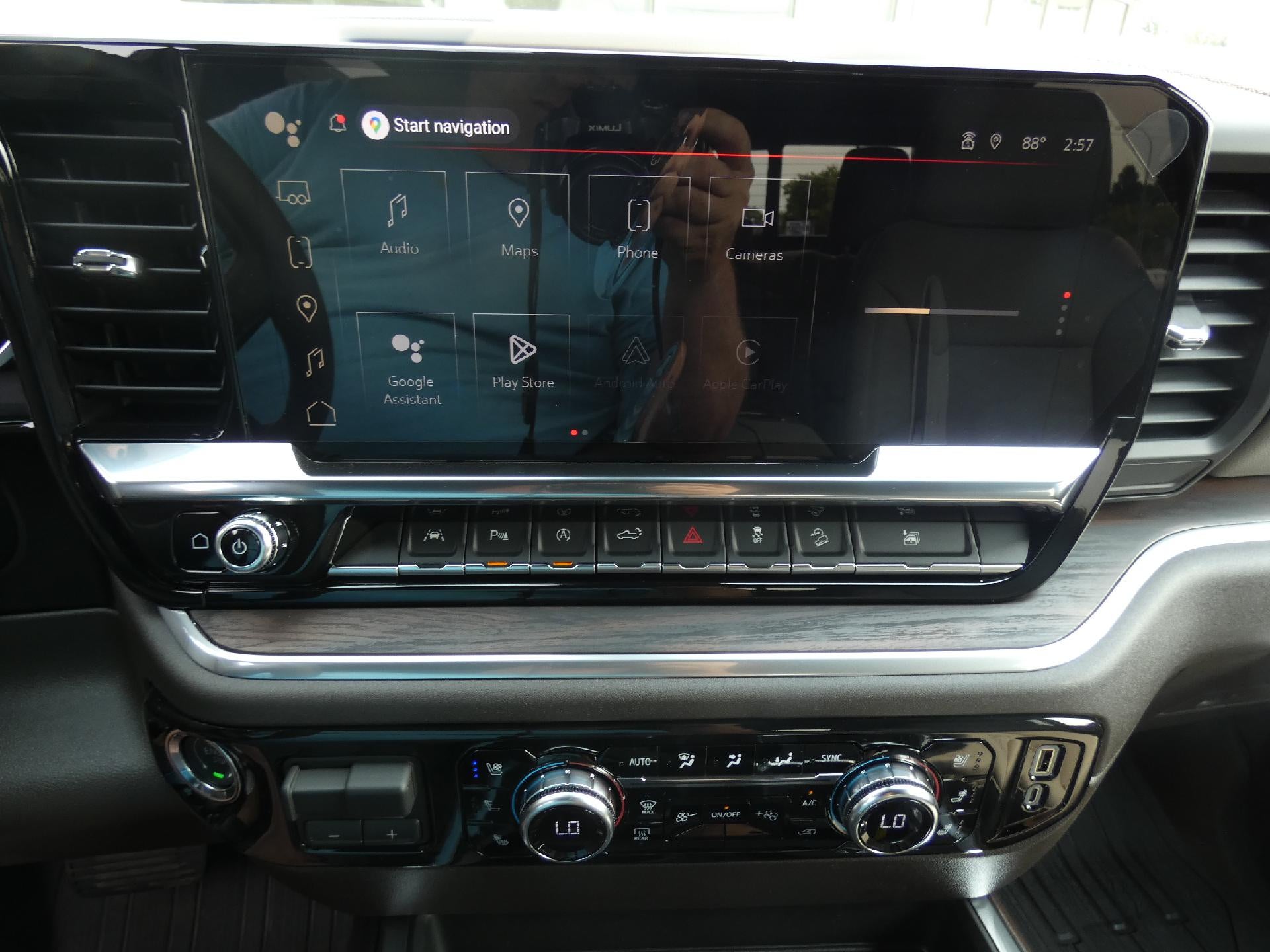 2026 GMC Sierra 1500 SLT - Photo 21