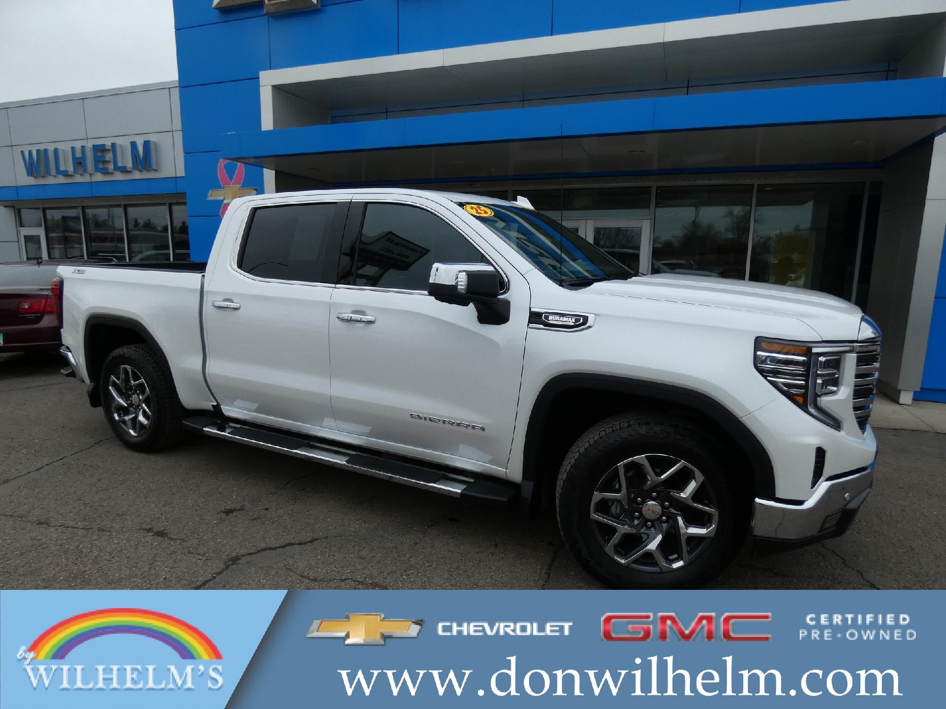 2025 GMC Sierra 1500 SLT