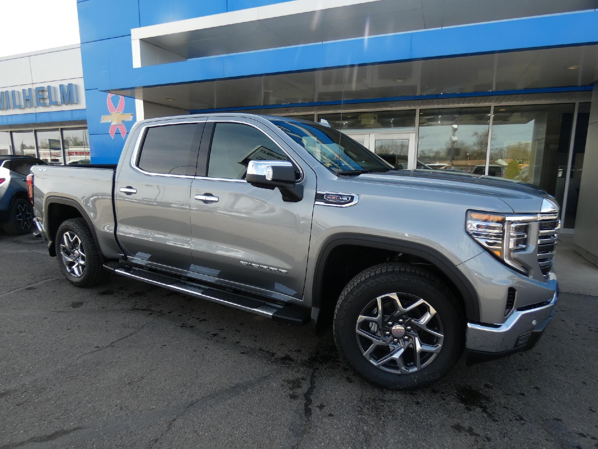 2026 GMC Sierra 4WD Crew Cab Short Box SLT's photo