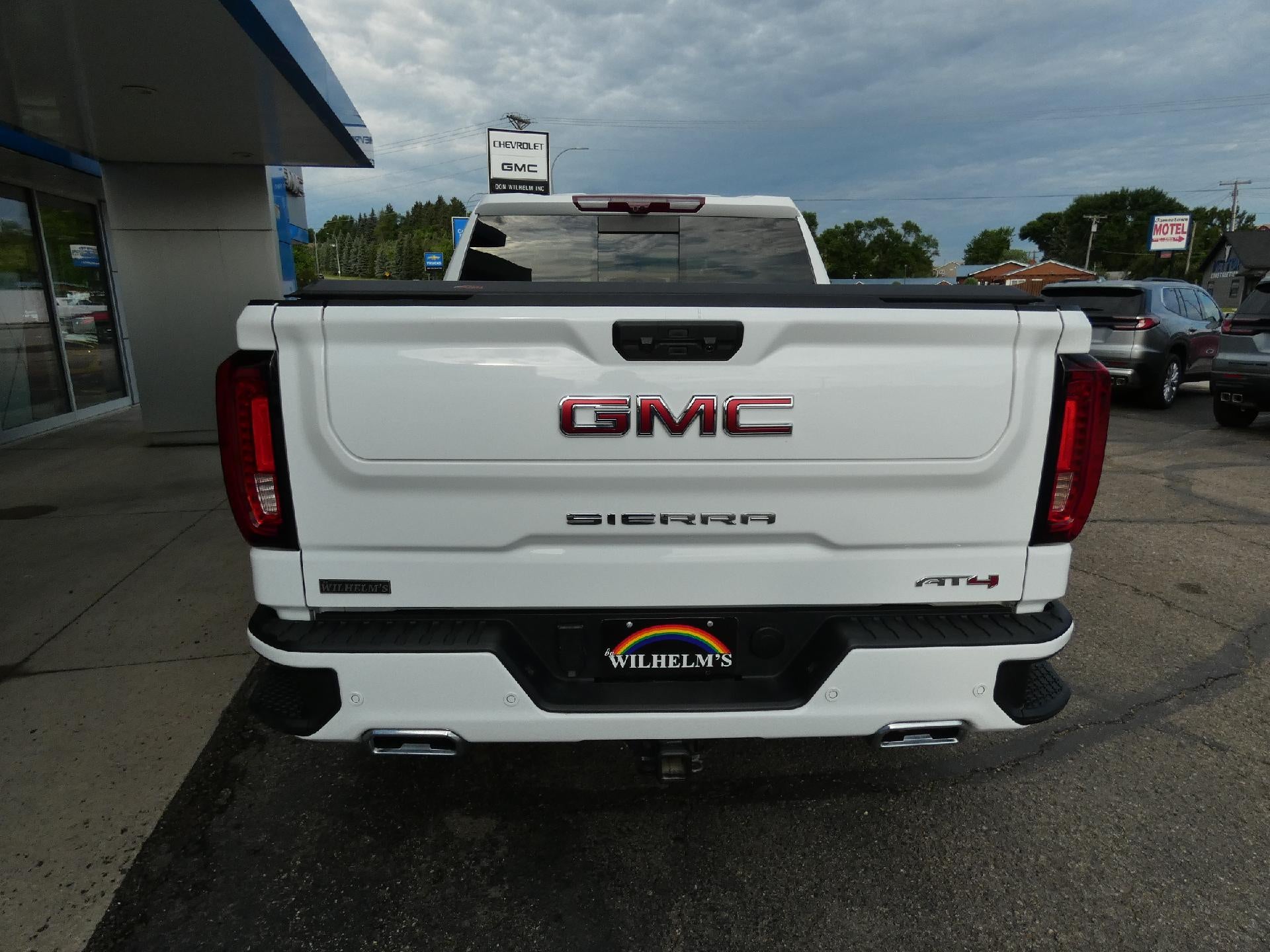 2024 GMC Sierra 1500 AT4