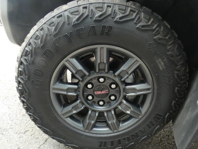 2024 GMC Sierra 1500 AT4X