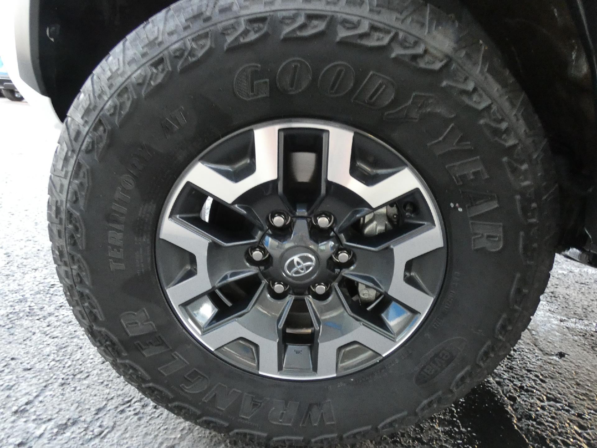 2023 Toyota Tacoma TRD Off Road
