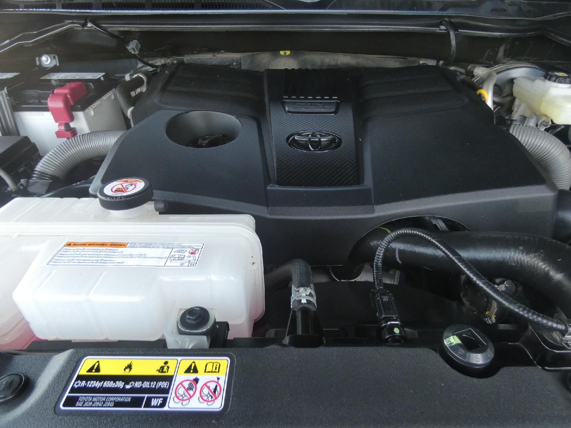 2026 Toyota Tundra SR5 CrewMax 5.5' Bed