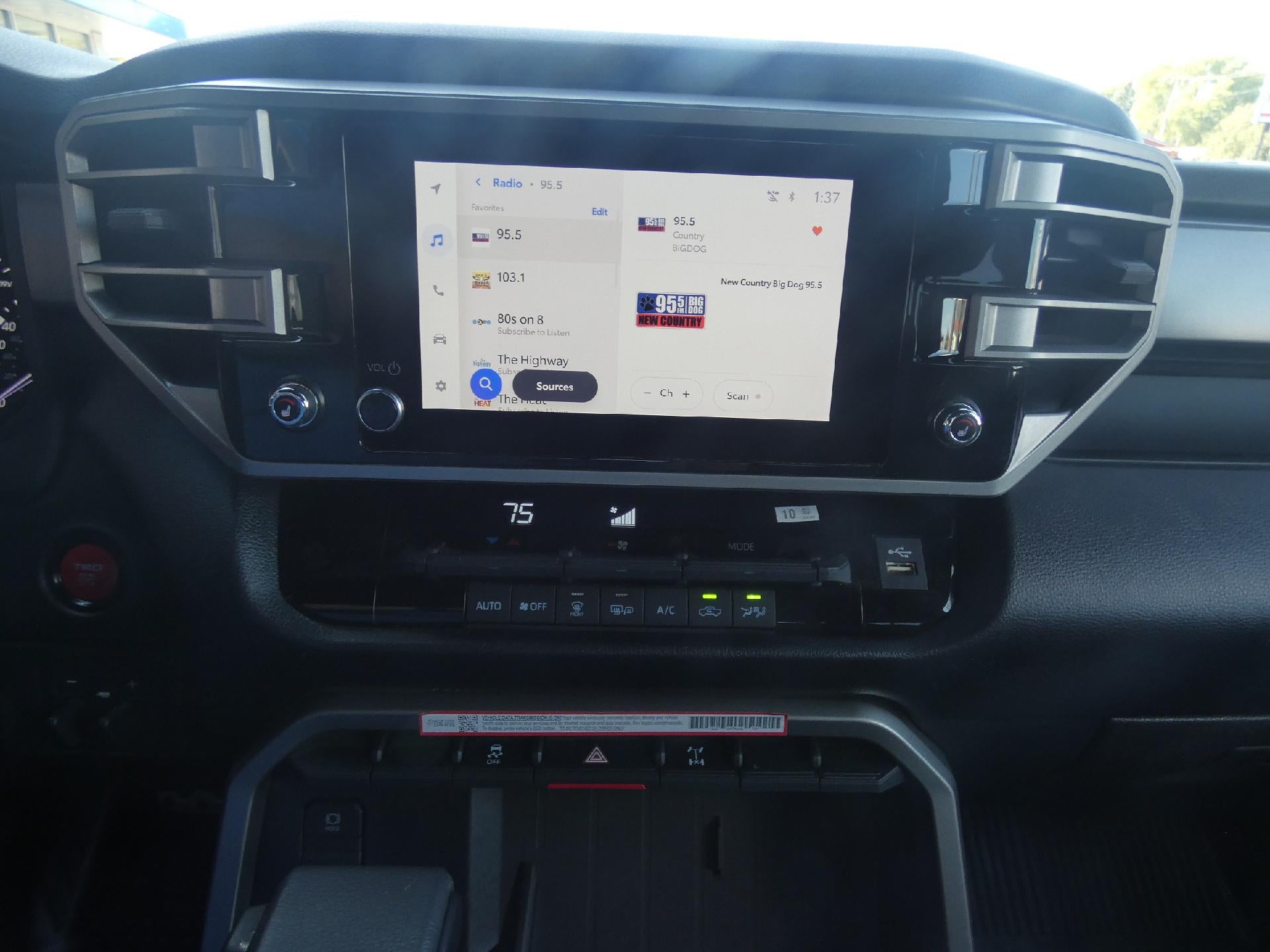 2026 Toyota Tundra SR5 CrewMax 5.5' Bed
