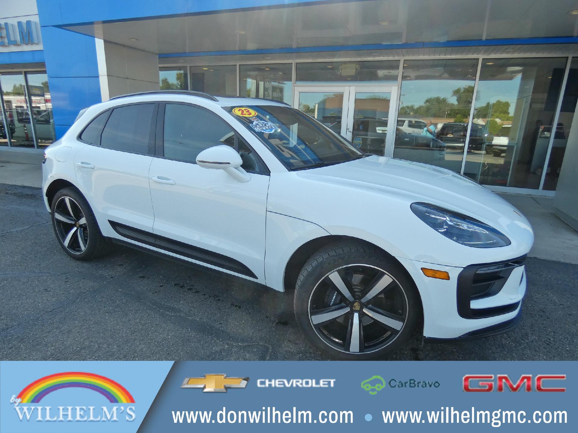 2023 Porsche Macan T