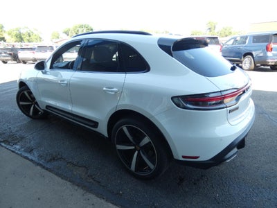 2023 Porsche Macan T