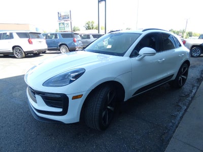 2023 Porsche Macan T